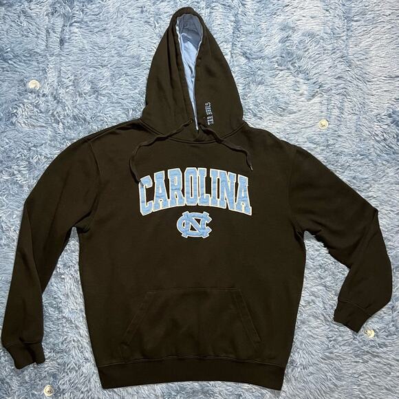 UNC Tar Heels Hooded Sweater Size Large Mens College Black Blue Carolina Sports - Picture 1 of 9